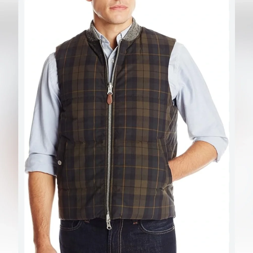 Jack Spade Men's Dalton Down Reversible Vest in olive plaid/black - Large